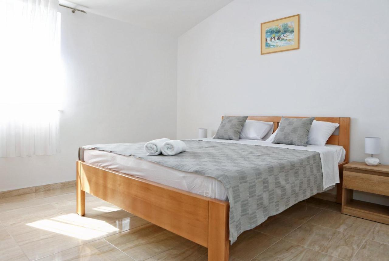 Apartmani Cili Miletici Luaran gambar